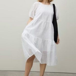 Everlane Tiered Eylet Dress in White - Size Small